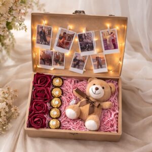 Personalizirana poklon kutija s fotografijama i LED rasvjetom, medvjedićem i čokoladicama