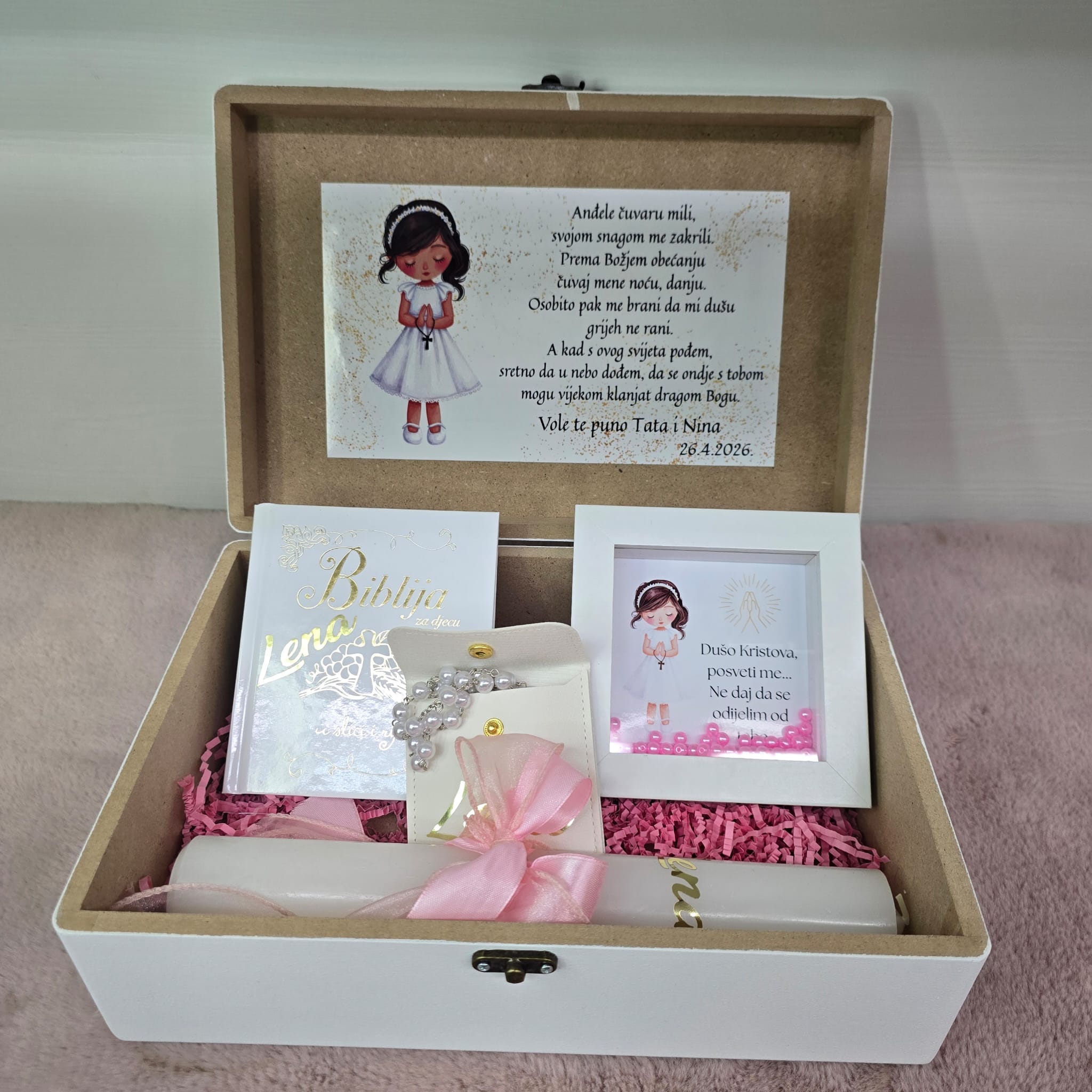 Kutija za pričest Lena